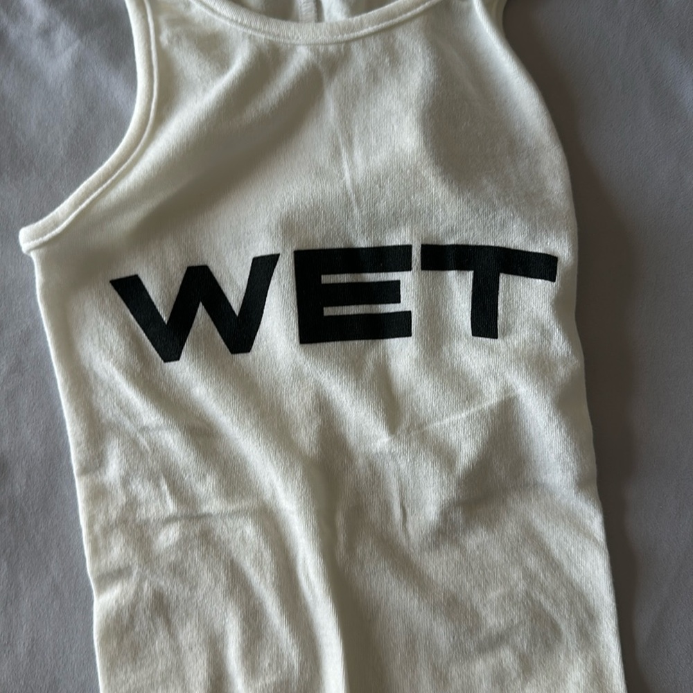 MOWALOLA WET TANK by Ye